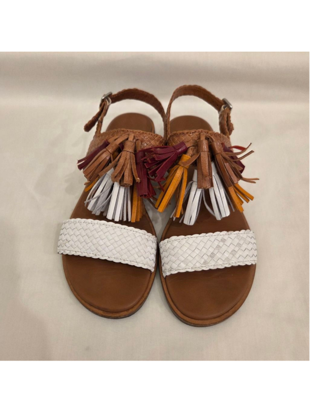 Women's FRAU Brown and White Tassel Sandals Size 8.5